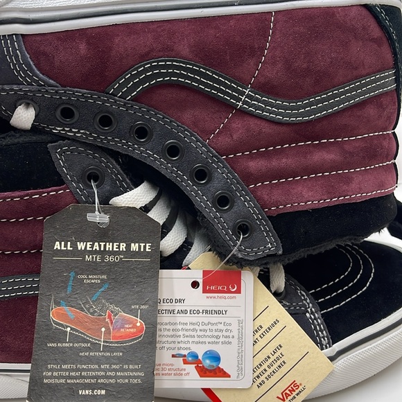 Vans Men’s Sk8-Hi Mte
(Mte) Port Royale/Black
VN0A4BV7XKZ
Boots Sneakers - Picture 15 of 16